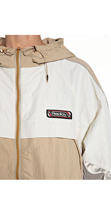 オーバーサイズナイロンジャケット｜REPLAY リプレイ公式通販サイト